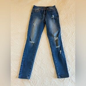En Jean size 1 distressed skinny jeans